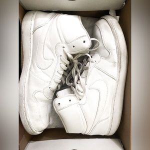 Nike Men’s Ebernon Mid White Size 10.5 w/ Air Force Box